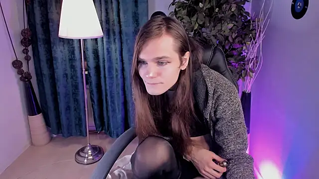 Snapshot of Will_Will_ chatting on February 11, 2026, 10:37 pm Will Will online show from February 11, 2026, 10:37 pm