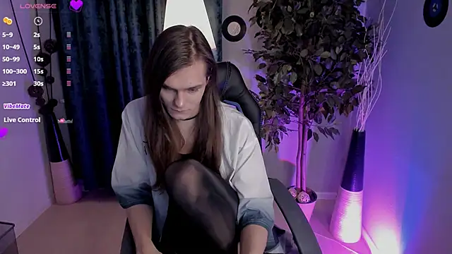 Snapshot of Will_Will_ chatting on February 21, 2026, 6:47 am Will Will online show from February 21, 2026, 6:47 am