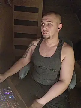 Foxyshaved online show from January 11, 2026, 6:18 am