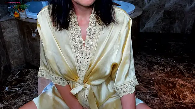 yourastral online show from November 22, 2025, 7:18 am