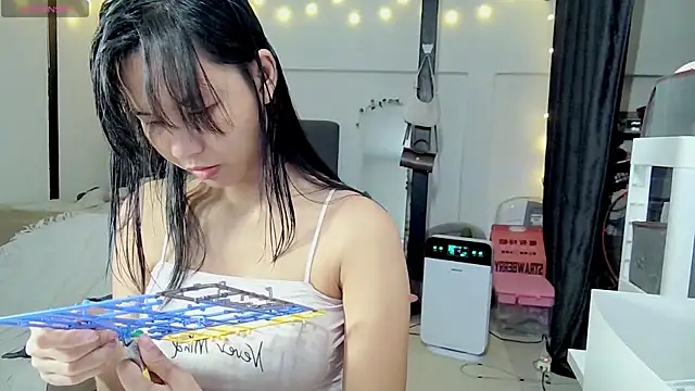 Kana G online show from January 22, 2025, 12:27 pm