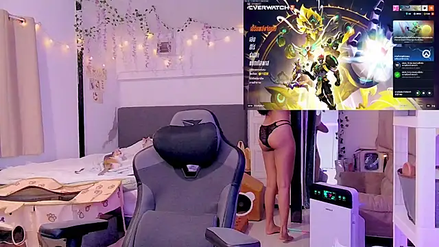 Kana G online show from March 13, 2025, 3:06 pm