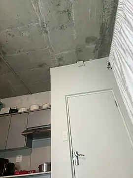 slimcateee online show from February 12, 2026, 11:33 pm