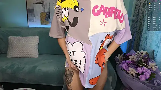 Snapshot of HoneyGirl55 chatting on March 15, 2025, 7:42 am HoneyGirl55 online show from March 15, 2025, 7:42 am