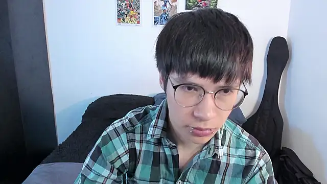 Aventure Twinks online show from February 8, 2026, 3:43 am