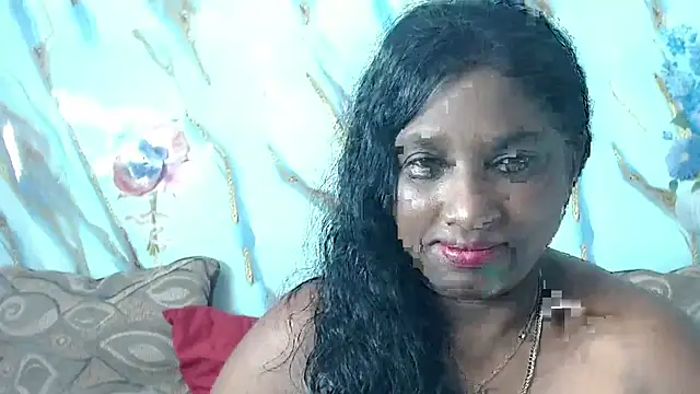 Snapshot of Indian_tracy chatting on February 10, 2026, 12:15 am Indian tracy online show from February 10, 2026, 12:15 am