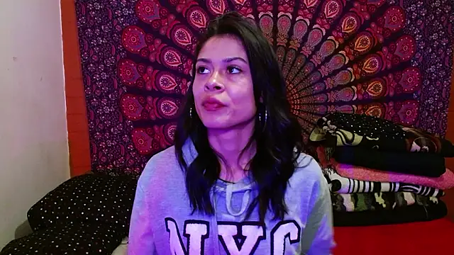 Snapshot of AbbySccott chatting on March 13, 2026, 12:39 am AbbySccott online show from March 13, 2026, 12:39 am