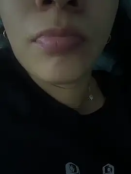 Snapshot of ZarahEvans chatting on April 10, 2026, 9:08 pm ZarahEvans online show from April 10, 2026, 9:08 pm