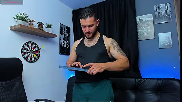 Snapshot of AndrewDiaz chatting on January 16, 2025, 3:45 am AndrewDiaz online show from January 16, 2025, 3:45 am