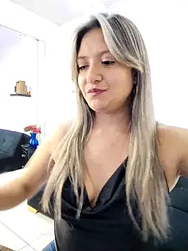 Snapshot of valeriahunter1 chatting on February 27, 2026, 10:32 pm valeriahunter1 online show from February 27, 2026, 10:32 pm