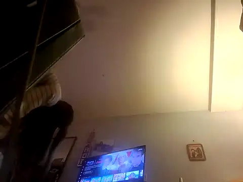 Snapshot of SmokeShow686 chatting on December 19, 2024, 12:34 am SmokeShow686 online show from December 19, 2024, 12:34 am