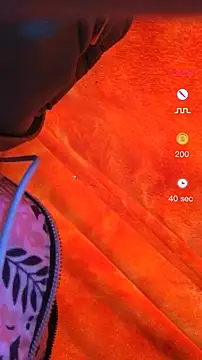 Snapshot of SmokeShow686 chatting on December 21, 2024, 8:43 pm SmokeShow686 online show from December 21, 2024, 8:43 pm