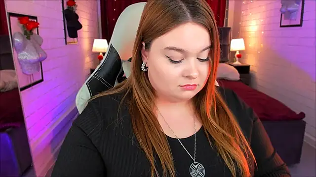 Snapshot of KimberlyMaran chatting on March 19, 2025, 12:34 pm KimberlyMaran online show from March 19, 2025, 12:34 pm