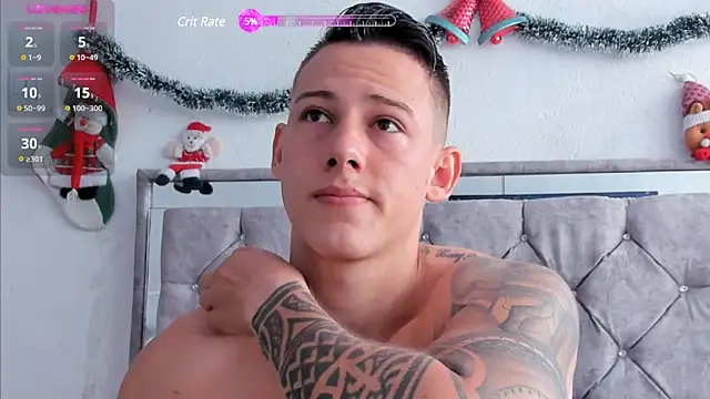 Snapshot of Muscle_King_Cum chatting on December 5, 2024, 3:06 pm Muscle King Cum online show from December 5, 2024, 3:06 pm