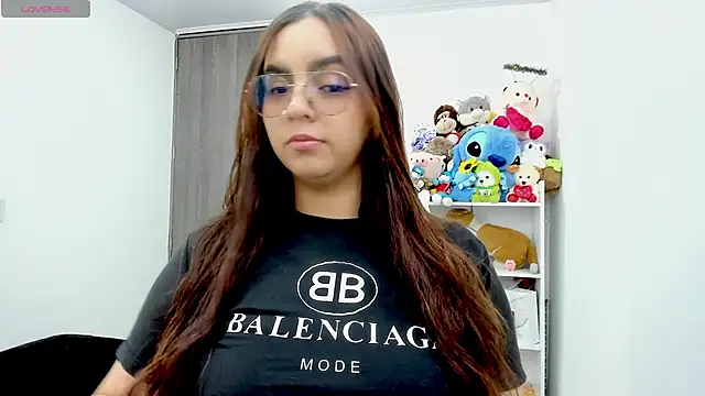 Snapshot of Valery7rose_ chatting on March 26, 2026, 3:39 pm Valery7rose online show from March 26, 2026, 3:39 pm
