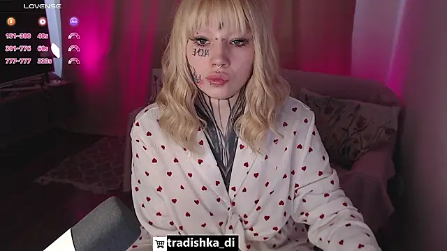 Snapshot of tradishka chatting on February 14, 2026, 9:39 am tradishka online show from February 14, 2026, 9:39 am