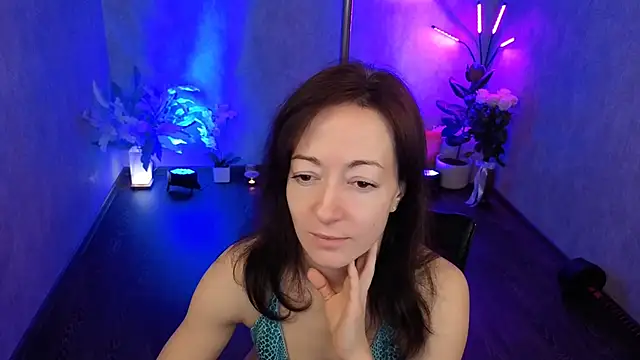 kimberlyray777 online show from February 18, 2026, 6:42 am