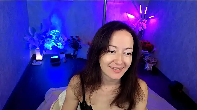 kimberlyray777 online show from June 8, 2026, 8:48 am