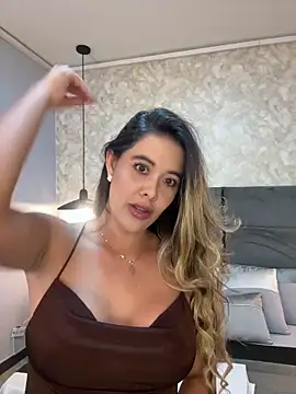 Snapshot of Emilia_Bakerr chatting on February 26, 2026, 6:40 pm Emilia Bakerr online show from February 26, 2026, 6:40 pm