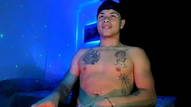 Snapshot of Dominic_Biker__ chatting on January 19, 2025, 2:25 am Dominic Biker online show from January 19, 2025, 2:25 am