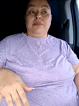 Snapshot of _SweetDsire_ chatting on October 26, 2025, 4:02 pm SweetDsire online show from October 26, 2025, 4:02 pm