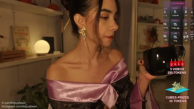 JulietteDee online show from October 15, 2025, 10:43 pm