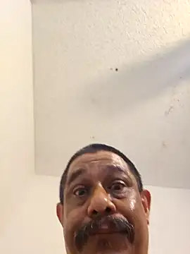 Snapshot of anyway2cum chatting on February 3, 2025, 5:14 pm anyway2cum online show from February 3, 2025, 5:14 pm