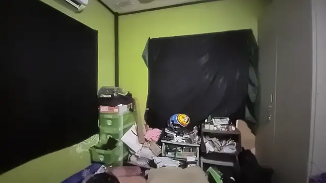 Tipredeye online show from October 15, 2025, 8:20 pm