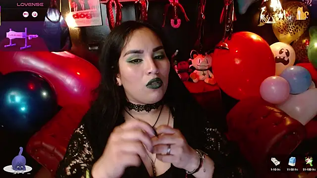 kureiji hentaii online show from September 8, 2025, 7:35 pm