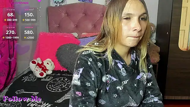 Tiffany bunny2023 online show from November 16, 2025, 8:58 pm