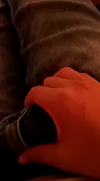 Snapshot of Alonesexyboy1 chatting on December 28, 2024, 9:09 am Alonesexyboy1 online show from December 28, 2024, 9:09 am