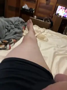 Snapshot of dotlondrina chatting on December 15, 2025, 1:32 am dotlondrina online show from December 15, 2025, 1:32 am