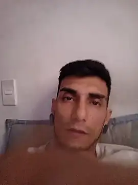 Snapshot of Bogotano1312 chatting on December 14, 2025, 10:36 pm Bogotano1312 online show from December 14, 2025, 10:36 pm