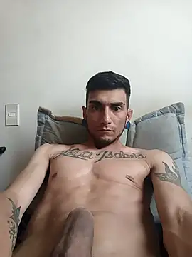 Snapshot of Bogotano1312 chatting on December 20, 2025, 8:05 pm Bogotano1312 online show from December 20, 2025, 8:05 pm