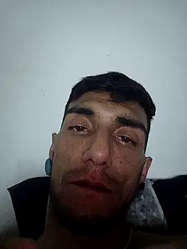 Snapshot of Bogotano1312 chatting on February 9, 2026, 9:13 am Bogotano1312 online show from February 9, 2026, 9:13 am