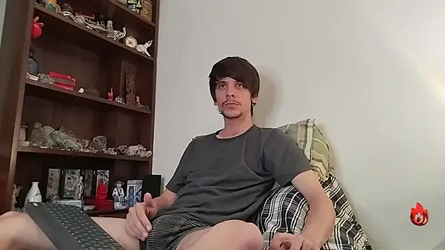 Snapshot of tobix_ chatting on March 17, 2025, 7:24 am tobix online show from March 17, 2025, 7:24 am