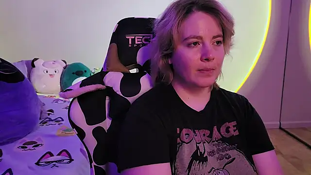 InternetFairy XO online show from January 19, 2025, 12:06 pm