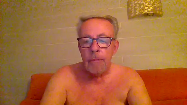tuggy59 online show from July 11, 2026, 4:59 am