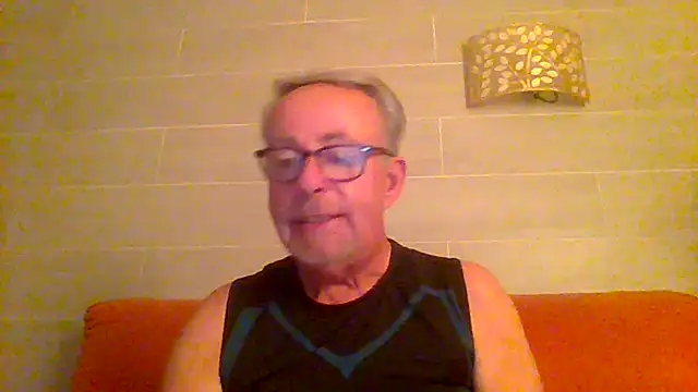 tuggy59 online show from July 16, 2026, 5:02 am