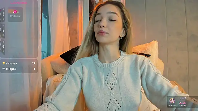 Sassy Teen online show from October 7, 2025, 9:39 am