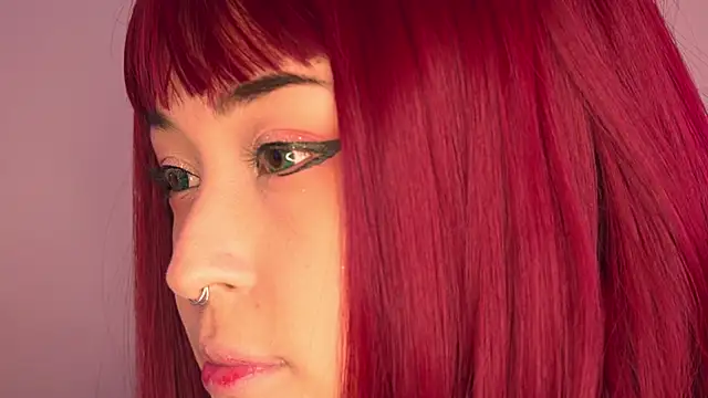 Snapshot of Gloomydoll chatting on February 12, 2026, 6:47 pm Gloomydoll online show from February 12, 2026, 6:47 pm