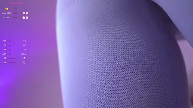 mia colin1  online show from January 28, 2025, 10:56 pm