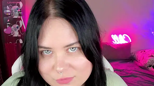 Akemi BBW online show from November 19, 2025, 6:30 pm