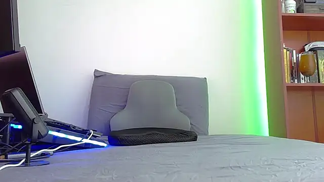 cristo master online show from December 16, 2025, 7:52 pm