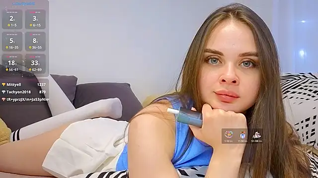 Snapshot of KristenSayles chatting on December 29, 2024, 5:10 am KristenSayles online show from December 29, 2024, 5:10 am