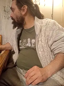 Snapshot of teekoine1 chatting on February 15, 2026, 9:55 pm teekoine1 online show from February 15, 2026, 9:55 pm