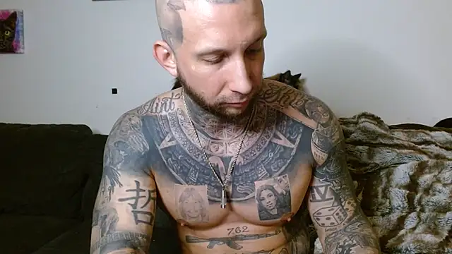 Snapshot of bobbybacala91 chatting on March 21, 2025, 12:40 am bobbybacala91 online show from March 21, 2025, 12:40 am