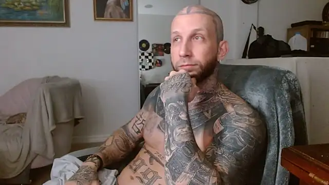 Snapshot of bobbybacala91 chatting on September 10, 2025, 11:32 am bobbybacala91 online show from September 10, 2025, 11:32 am