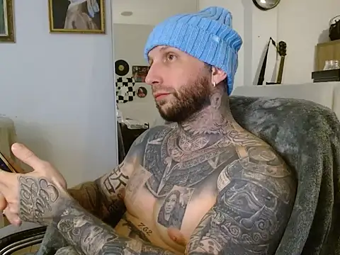 Snapshot of bobbybacala91 chatting on September 14, 2025, 8:02 am bobbybacala91 online show from September 14, 2025, 8:02 am