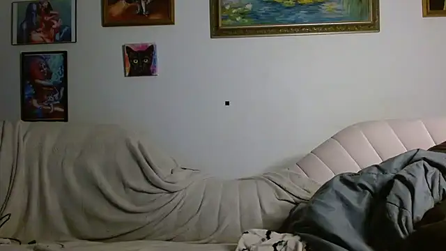 Snapshot of bobbybacala91 chatting on October 1, 2025, 5:46 am bobbybacala91 online show from October 1, 2025, 5:46 am